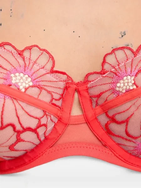 Sutien Chantelle cu model floral plasă roșu