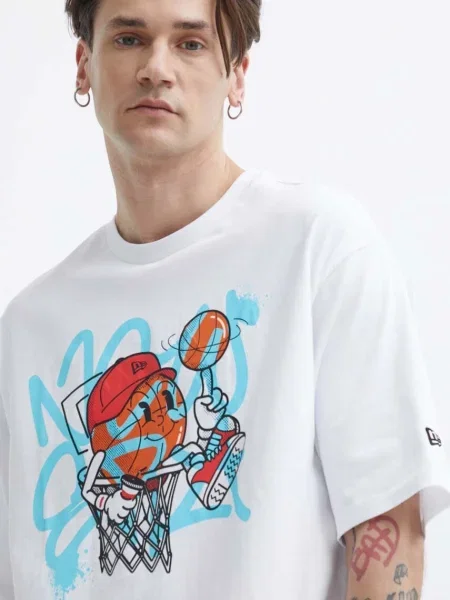Тениска New Era с принт бяло