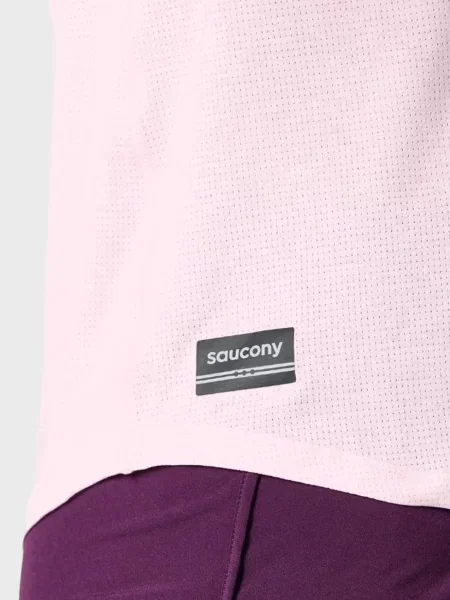 Футболка Saucony рожева