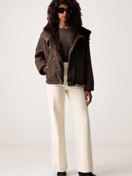 Dzseki Weekend Max Mara barna