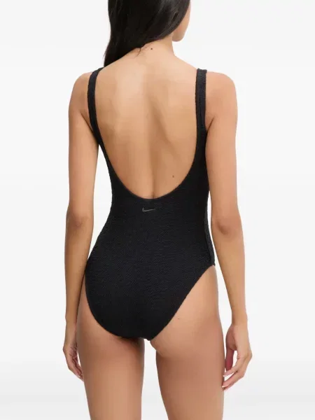 Slip de baie Nike cu gât halter cu imagine cu imprimeu geometric negru