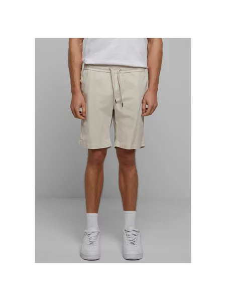 Pantaloni scurți Urban Classics din țesătură twill bej