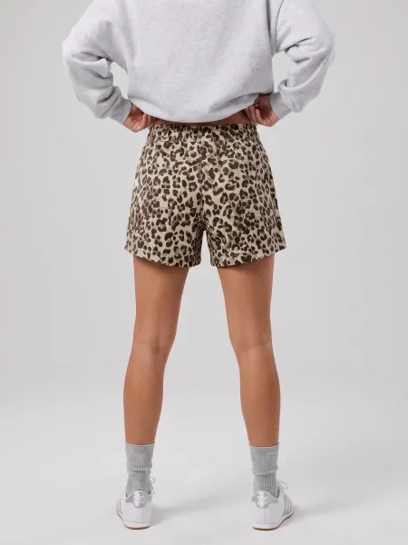 Állatmintás ruha Adidas nyomtatás