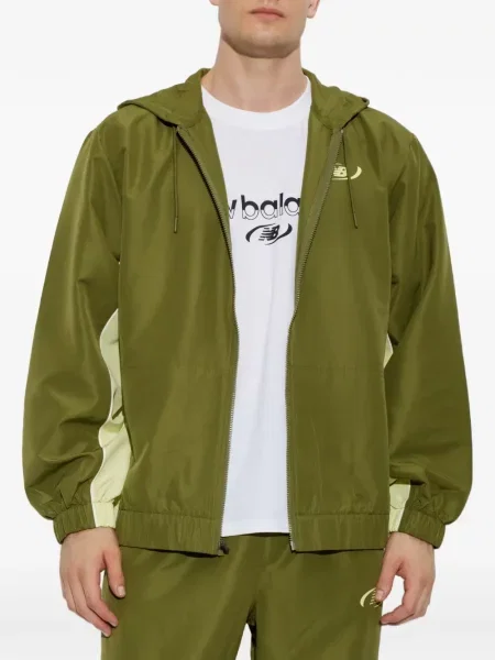Tricou New Balance cu imagine cu glugă plasă gri