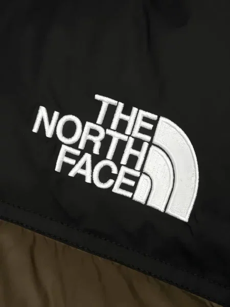 Retro prsluk The North Face smeđa