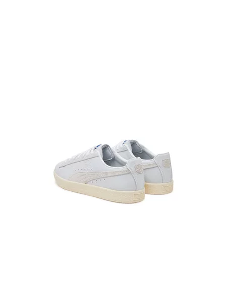 Sneakersy Puma bílé