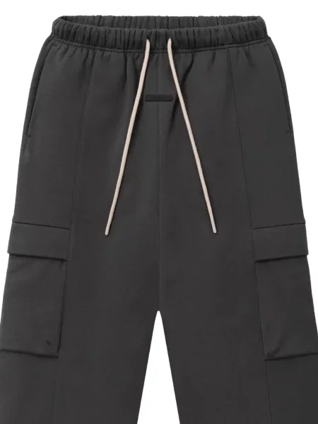 Cargo hlače Fear Of God Essentials siva