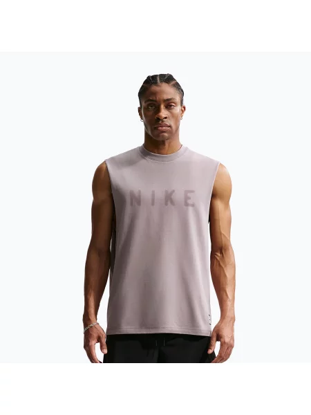 Tricou de antrenament bărbați Nike Athletic Club Dri-Fit light ore/light ore violet