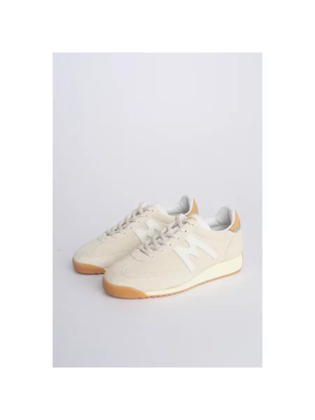 Sneakersy Karhu białe