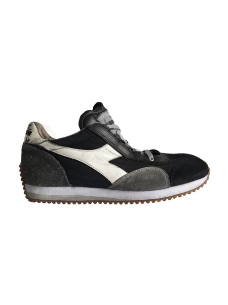 Sneakersy Diadora skórzane z kamieniami czarne
