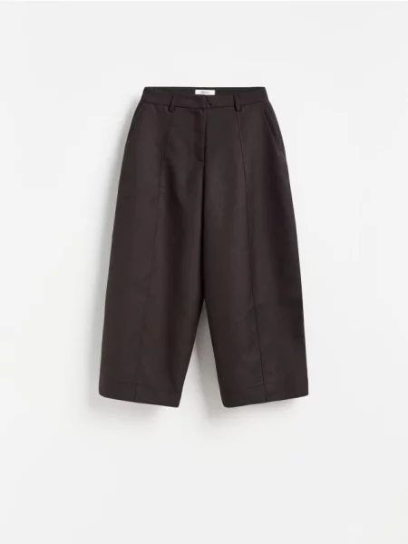 Reserved Pantaloni cu dungă cusută maro-închis maro
