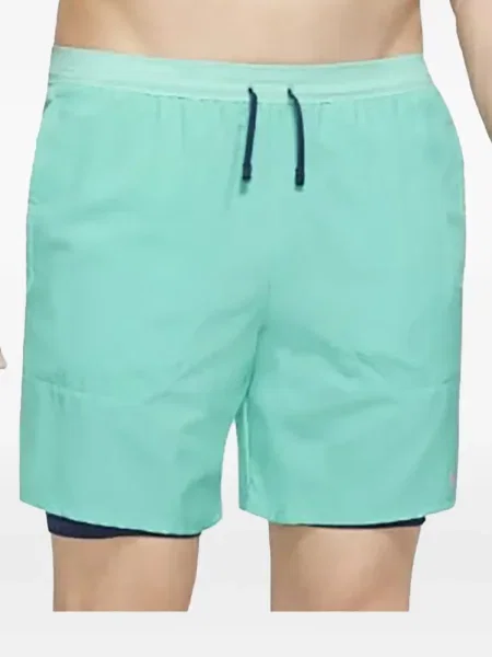 Krátké fleecové kraťasy Nike s potiskem žluté