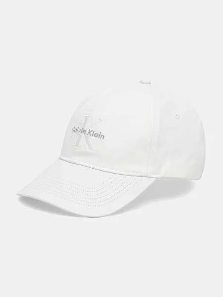 Шапка с козирка Calvin Klein Jeans бяло