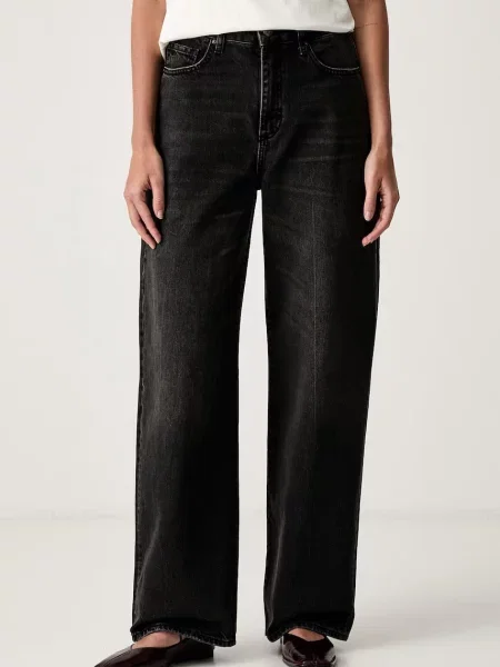 Armani Exchange blugi relaxed fit pentru femei negru