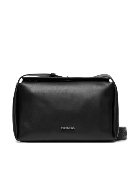 Pisemska torbica Calvin Klein črna