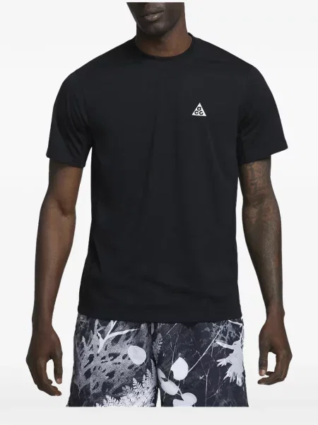 Hanorac Nike cu glugă cu imagine cu model camuflaj roșu