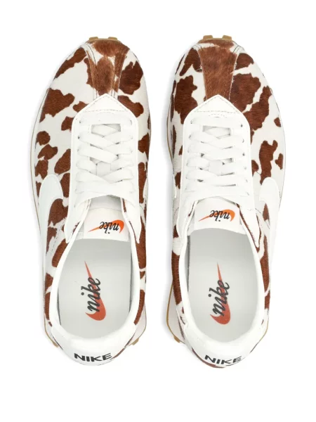 Sweter Nike zamszowy plisowany z nadrukiem brązowy