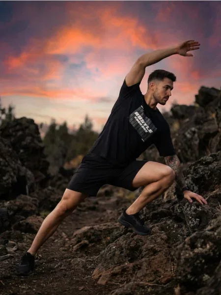 Sinsay Tričko s krátkým rukávem slim fit černá