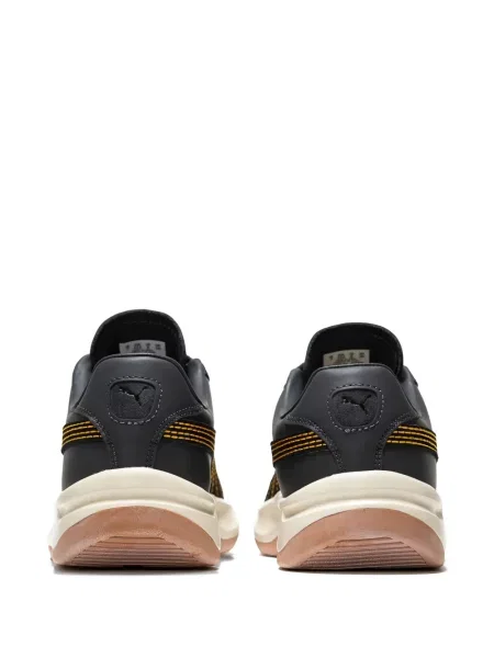 Sneakerși Puma alb