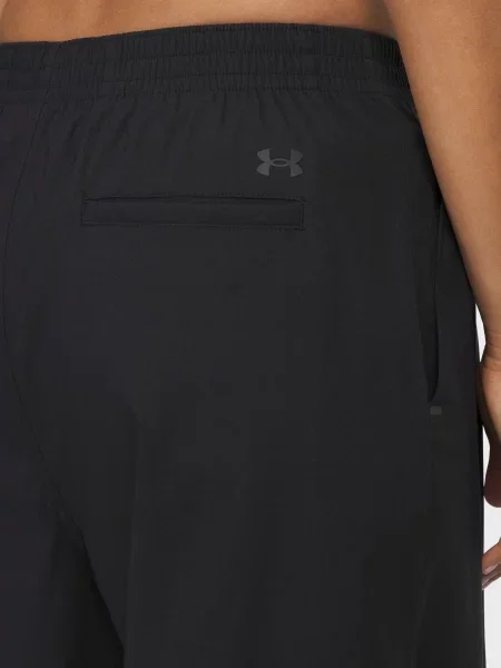 Плиссированные брюки Under Armour черные