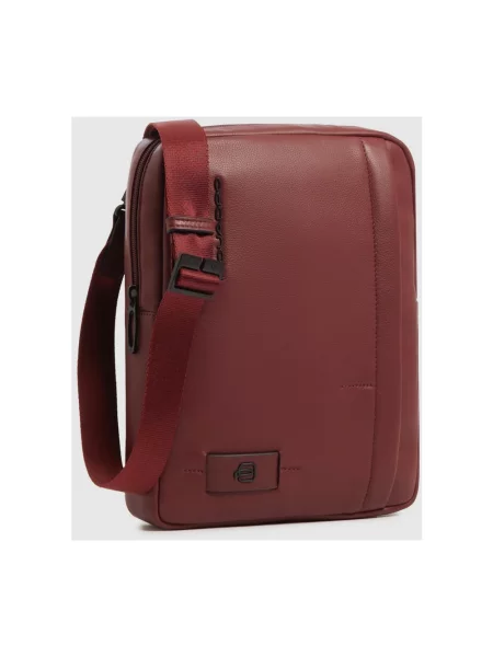 Torba crossbody Piquadro skórzana czerwona