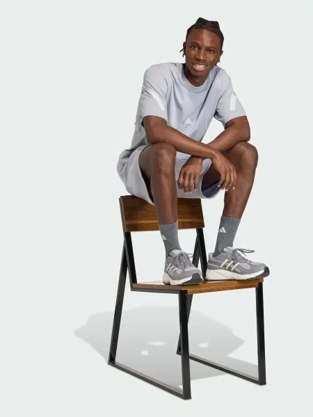 Футболка Adidas серая