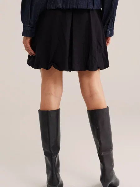 WE Fashion Sukňa čierna