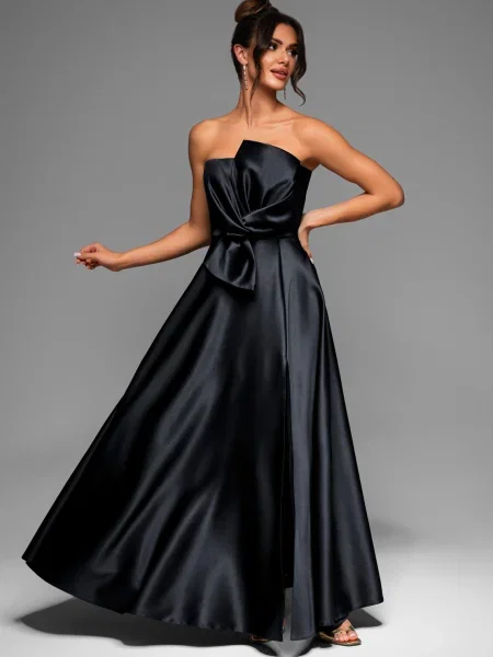 Rochie de seară Edoti de costum negru