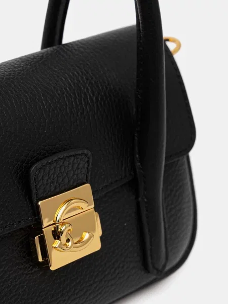 Кожаная сумка Coccinelle