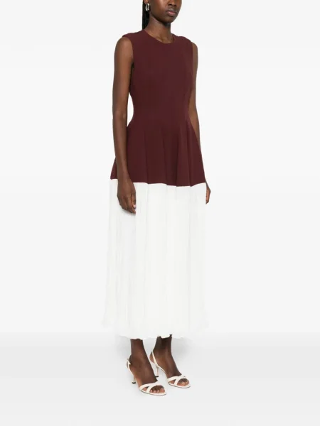 Rochie maxi Simkhai plisată de costum maro