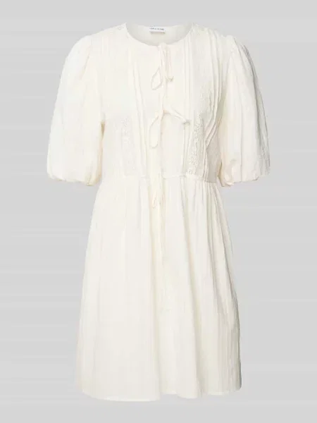 Sukienka mini z wiązaniem Jake*s Casual biała