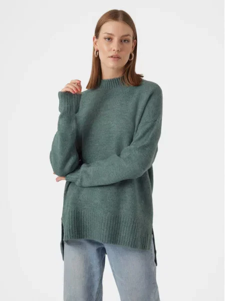 Sweter z dzianiny o kroju oversized z półgolfem model ‘LEFILE’ Vero Moda zielony