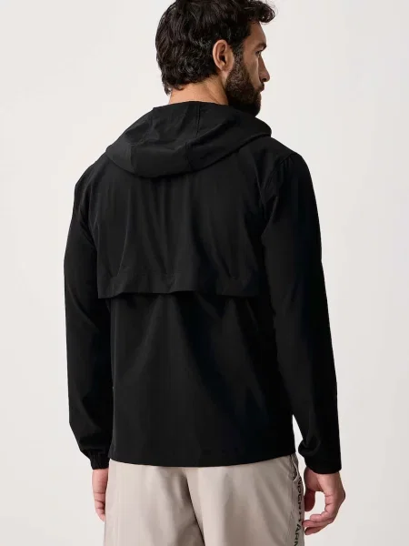 Свитер Under Armour