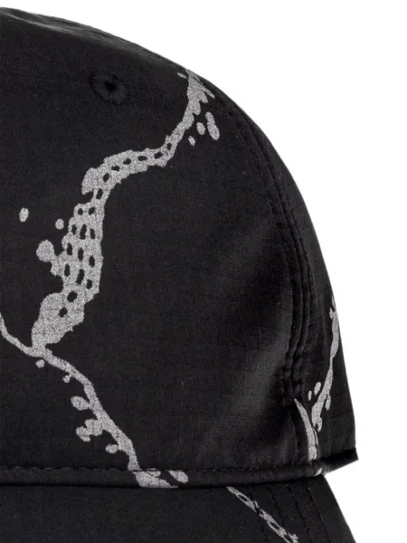 Șapcă Lacoste cu imagine negru