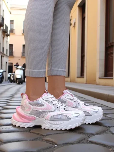 Sneakerși Resti alb