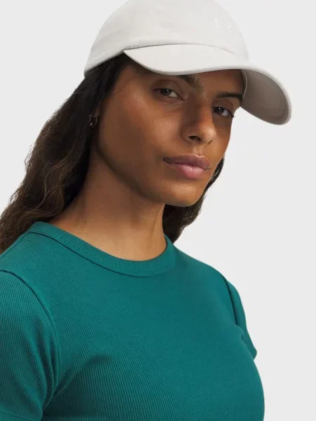 Кепка Under Armour біла