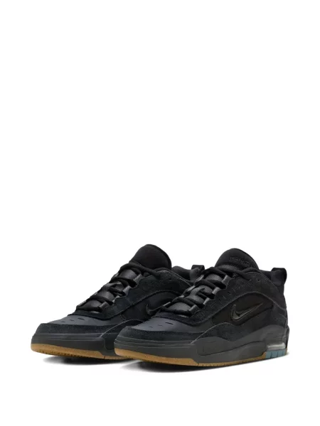 Sneakerși Nike Zoom cu decolteu în V negru