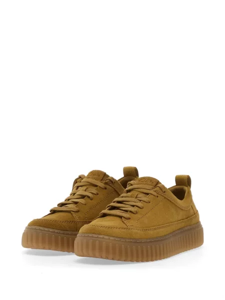 Szarvasbőr sneaker Clarks barna