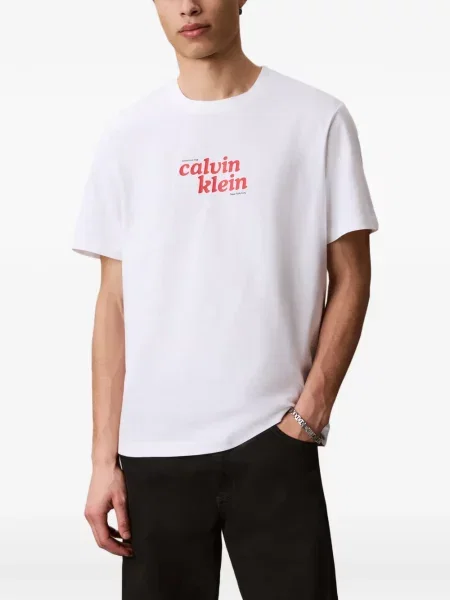 Тениска Calvin Klein с принт с кръгло деколте бяло