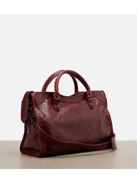 Top Balenciaga din piele