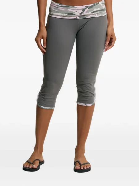 Pantaloni Juicy Couture cu imagine cu model camuflaj gri