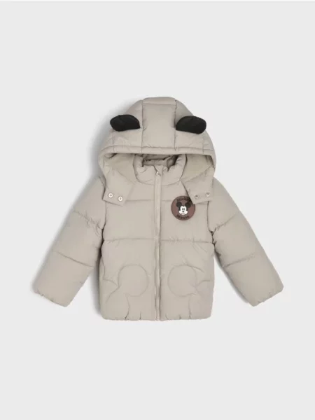 Sinsay Prošívaná puffer bunda s kapucí a 3D prvky Mickey Mouse béžová