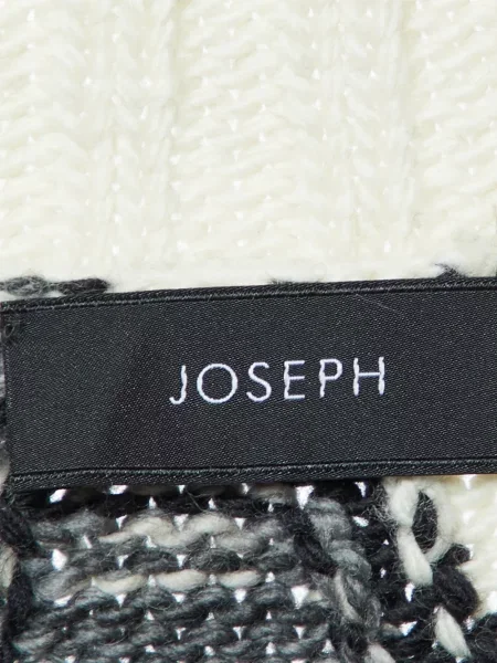 Pulover Joseph cu model leopard alb
