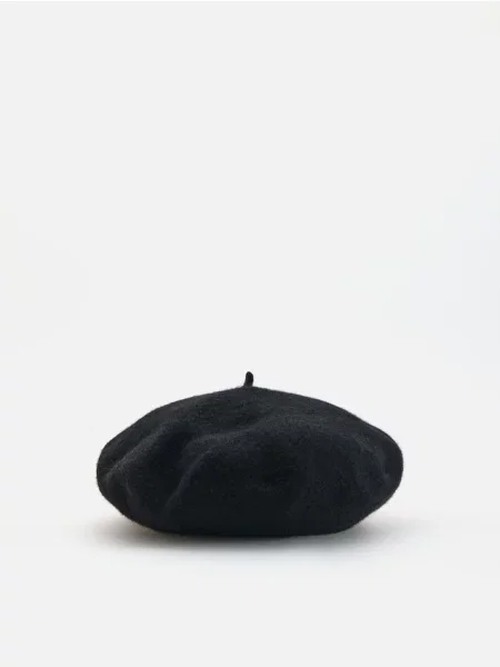 Căciulă Reserved de lână negru