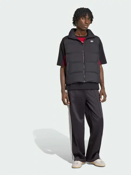 Утепленный жилет Adidas черный