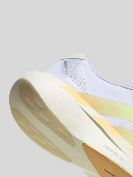 Sneakersy low z amortyzującą podeszwą Adidas Sportswear białe