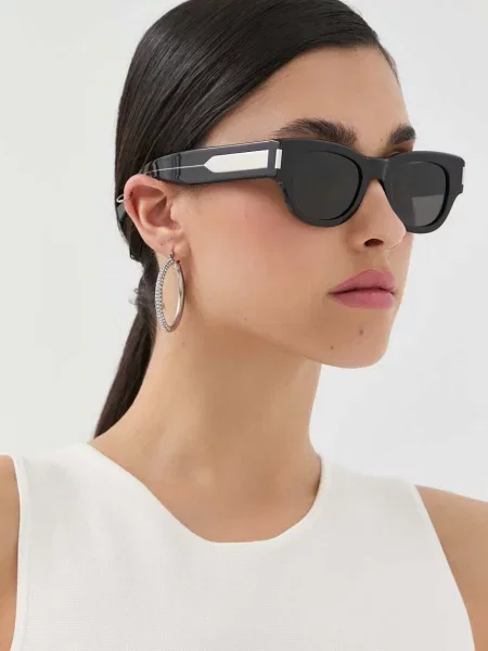 Sunčane naočale Saint Laurent za žene crna