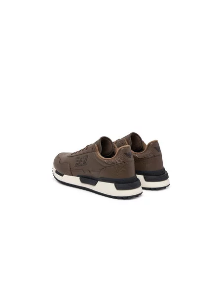 Sneakersy Emporio Armani hnedá
