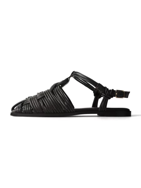 HANDMADE SHOES Sandale cu baretă LOVE LIKE EARLY JUNE' negru