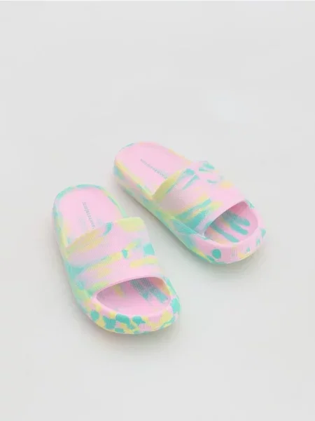 Босоножки Reserved с ремешками розовые